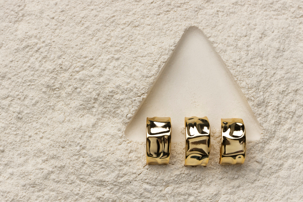 Stud Gold Earrings For Men: Redefining Masculine Elegance