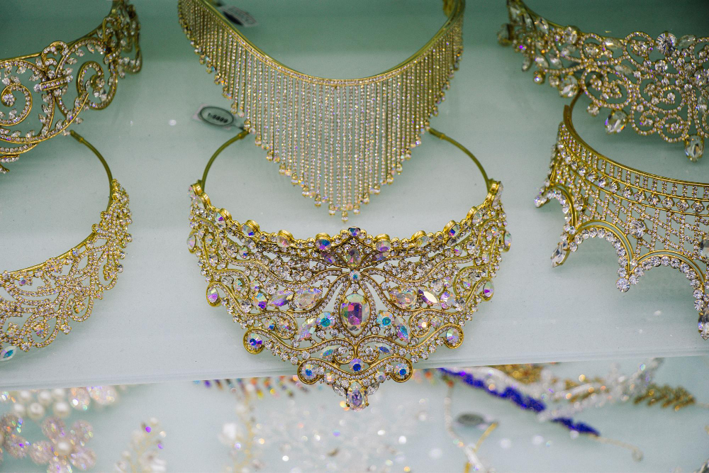 Buy Bridal Necklaces in Kandivali | Your Dream Piece by Kosher Jewels