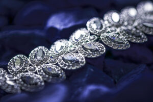 Leaf Shape Diamond Earrings – Nature’s Elegance Crafted with Clarity in Kandivali